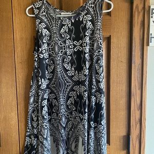 Sleeveless summer dress